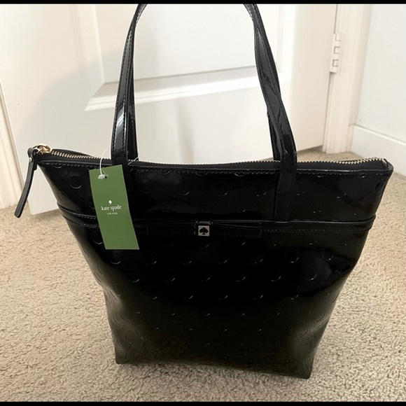 kate spade Handbags - Kate Spade Camelia Street Jeralyn Tote